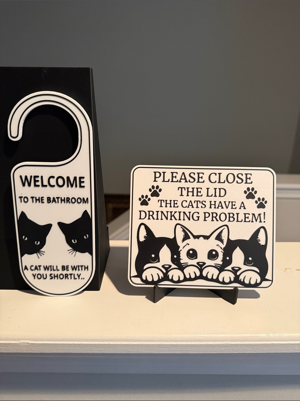 Cat Bathroom Signs - Black & White Decorative signs